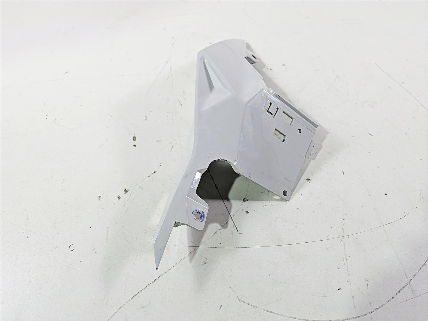 2017 BMW S1000RR K46 Right Tail Fairing Cover Cowl - Read 46628525364 {{ shop.shopifyCountryName }} - Mototech271
