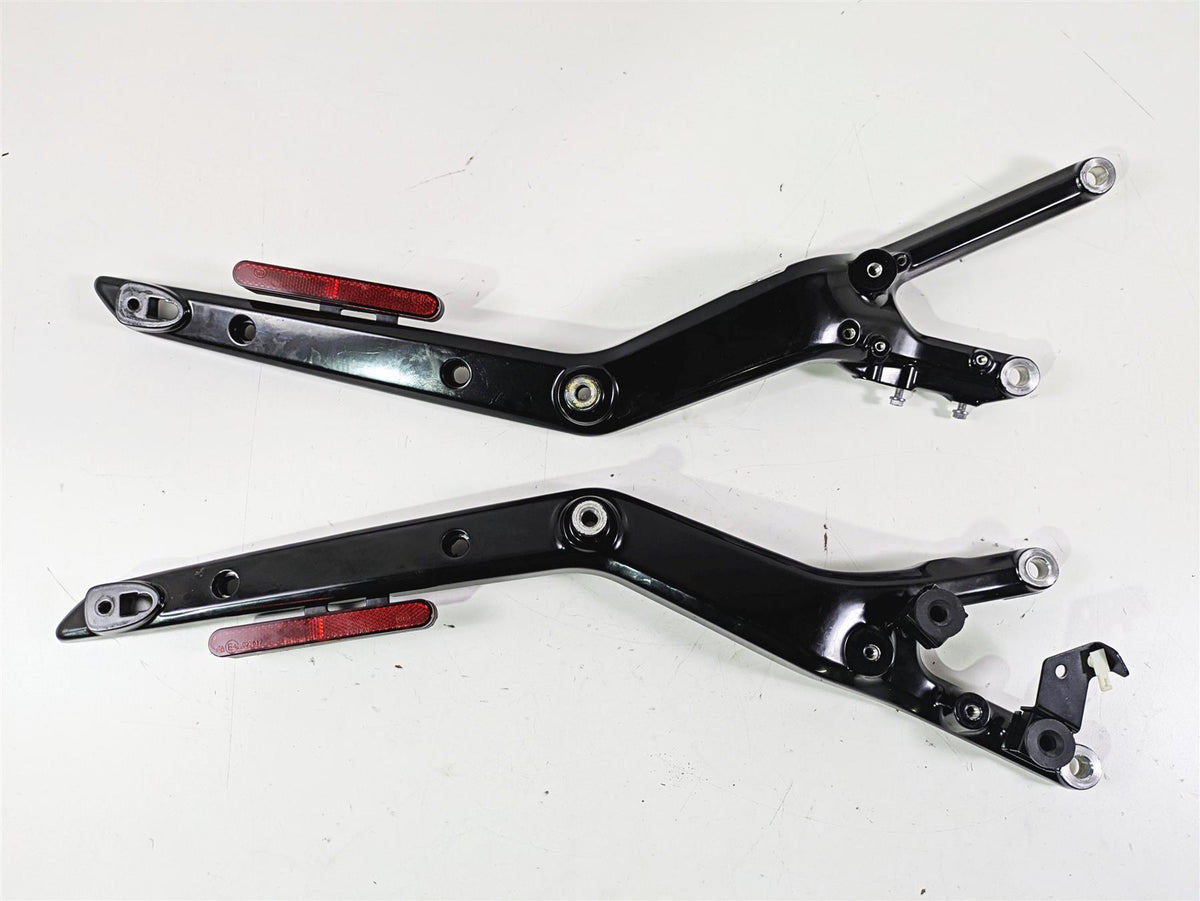 2024 Harley Sportster RH975 S Rear Fender Support Strut Set 47200749A 47200765A {{ shop.shopifyCountryName }} - Mototech271