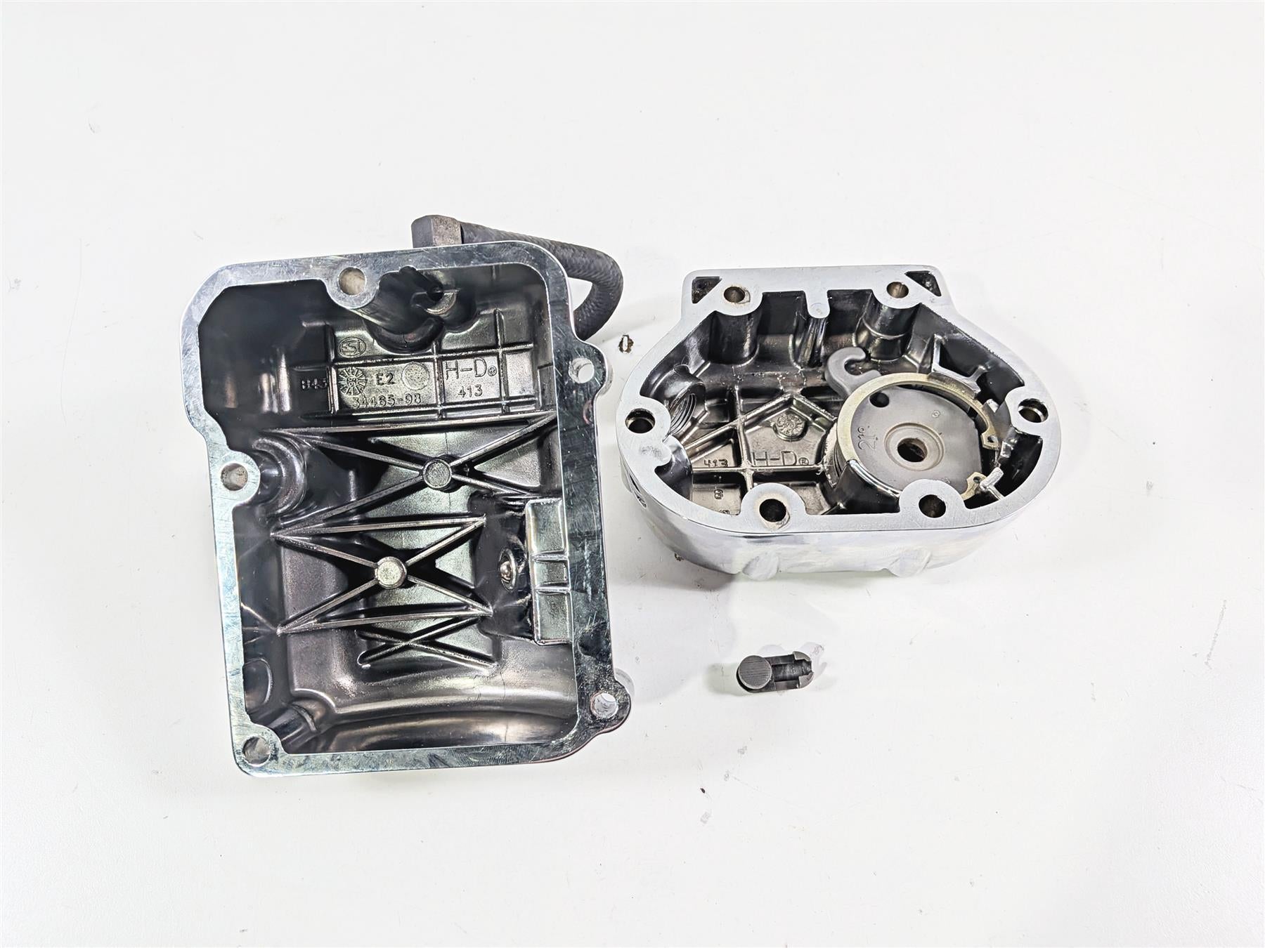 2000 Harley Touring FLHRCI Road King Transmission Chrome Cover Set 34465-98 {{ shop.shopifyCountryName }} - Mototech271