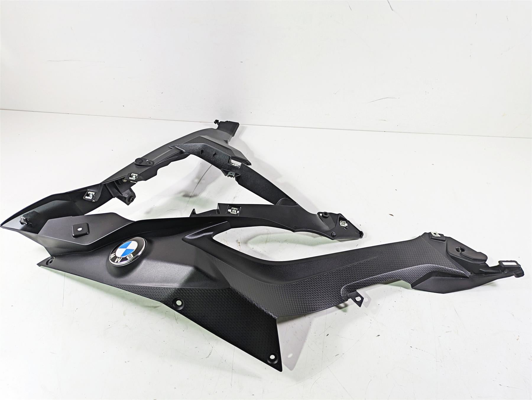 2019 BMW S1000XR K49 Right Main Fairing Cover Set 46638549032 46637717170 {{ shop.shopifyCountryName }} - Mototech271