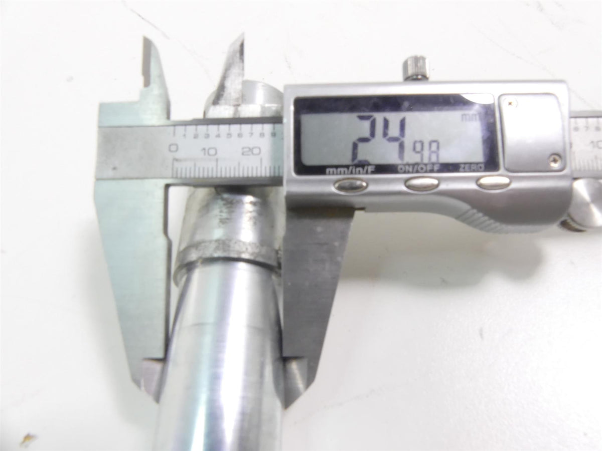 2015 Harley FLS Softail Slim Front 25mm Wheel Spindle Axle 41545-07 {{ shop.shopifyCountryName }} - Mototech271