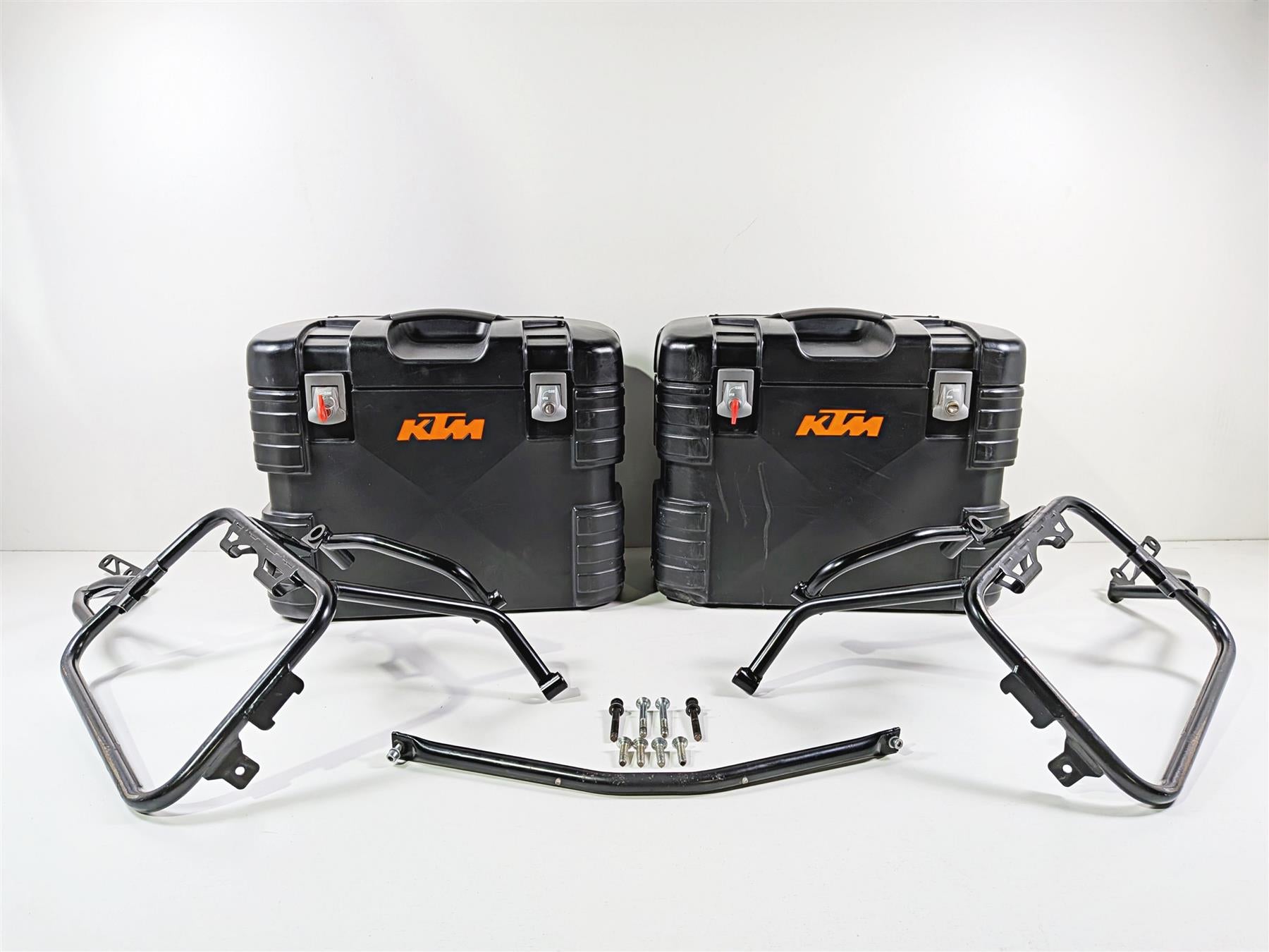 2005 KTM 950 LC8 Adventure Saddlebags Luggage Bag & Pannier Rack Set {{ shop.shopifyCountryName }} - Mototech271