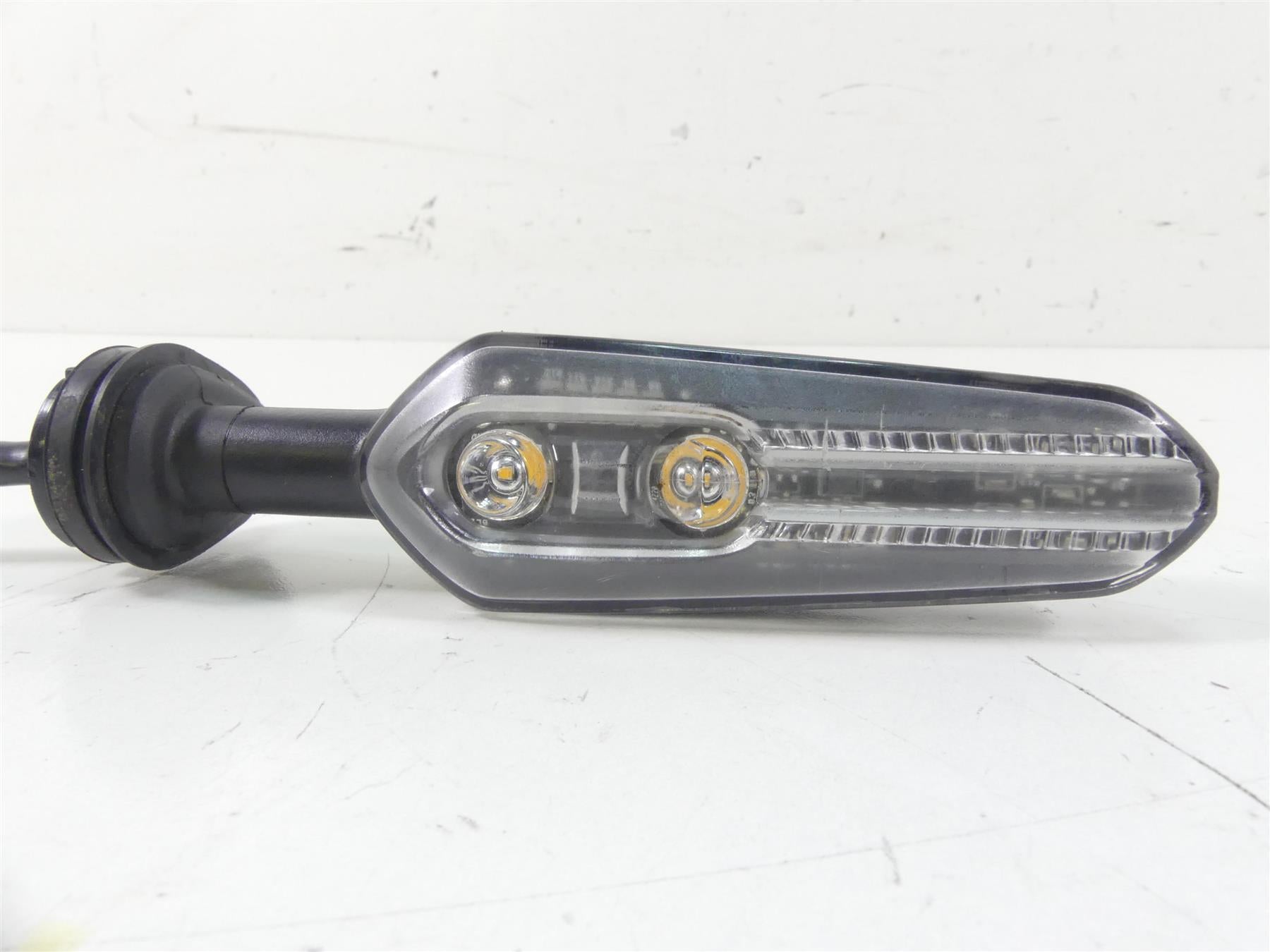 2022 Yamaha MT09 FZ09 Front Turn Signal Blinker Set B7N-83310-10-00 {{ shop.shopifyCountryName }} - Mototech271