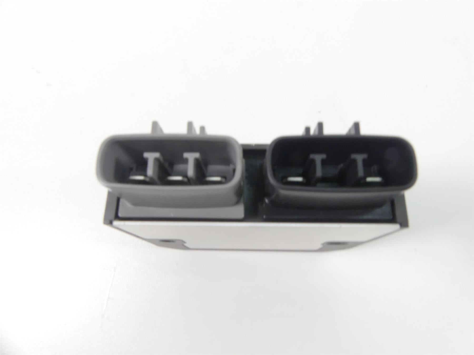2013 Triumph Street Triple 675R Rectifier Voltage Regulator T1300675 FH020AA {{ shop.shopifyCountryName }} - Mototech271