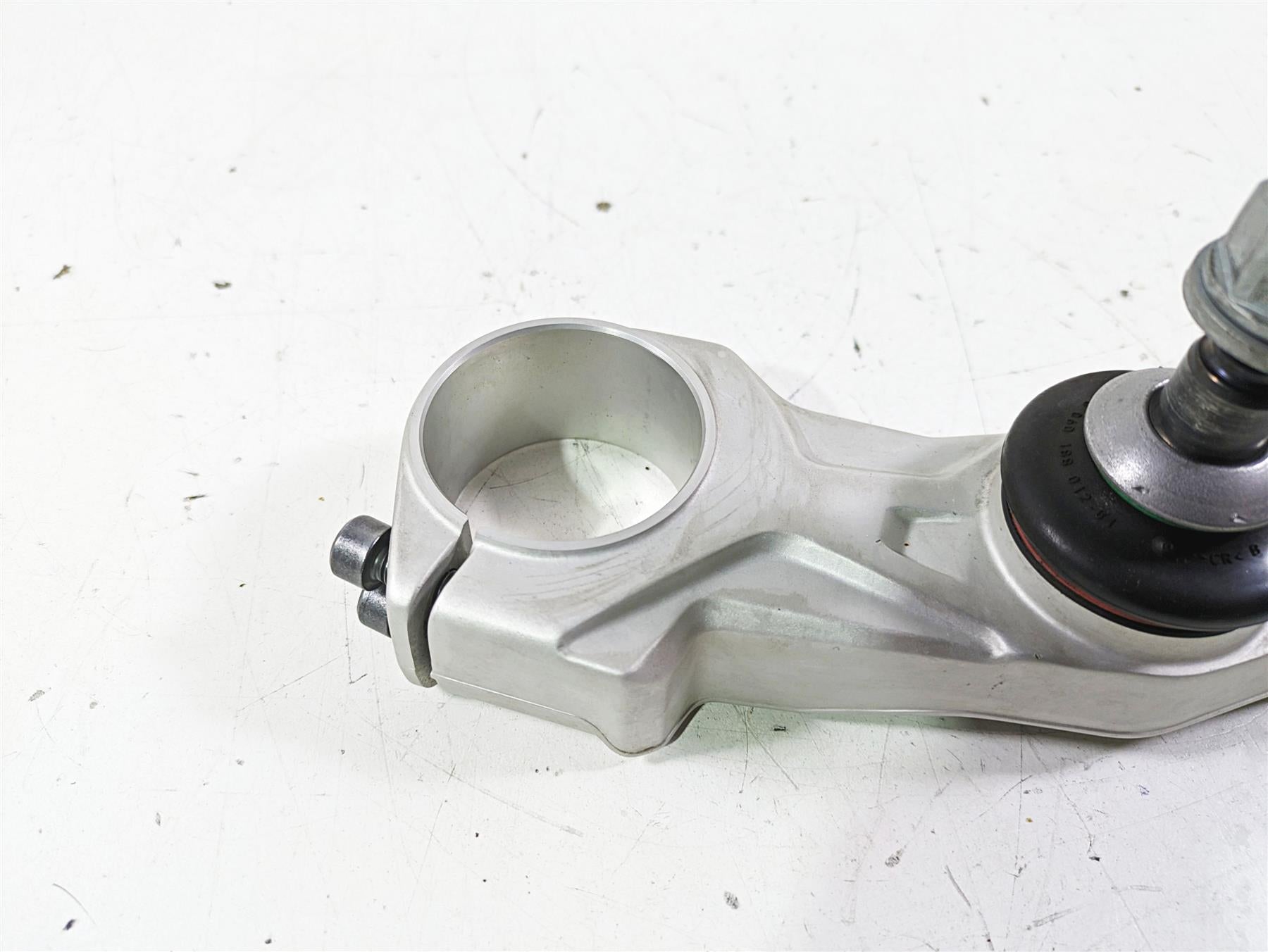 2014 BMW R1200 RT RTW K52 Lower Triple Tree Steering Clamp 31428549492 {{ shop.shopifyCountryName }} - Mototech271