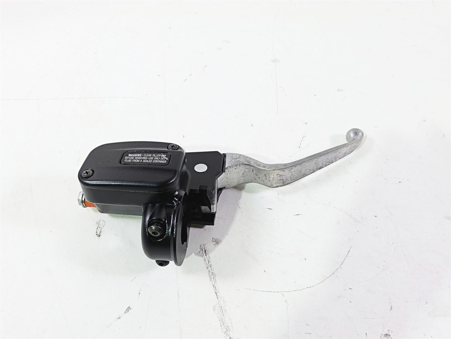2017 Harley FLS Softail Slim Front Brake Master Cylinder 1/2" 41700233 {{ shop.shopifyCountryName }} - Mototech271