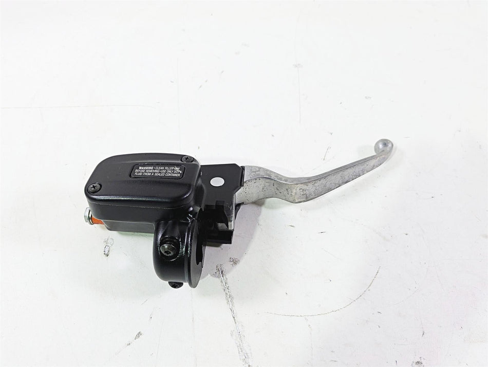 2017 Harley FLS Softail Slim Front Brake Master Cylinder 1/2" 41700233 {{ shop.shopifyCountryName }} - Mototech271