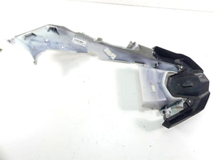 2016 BMW R1200GS Adv K51 Front Right Upper Fender Center Fairing 46618536934 | Mototech271