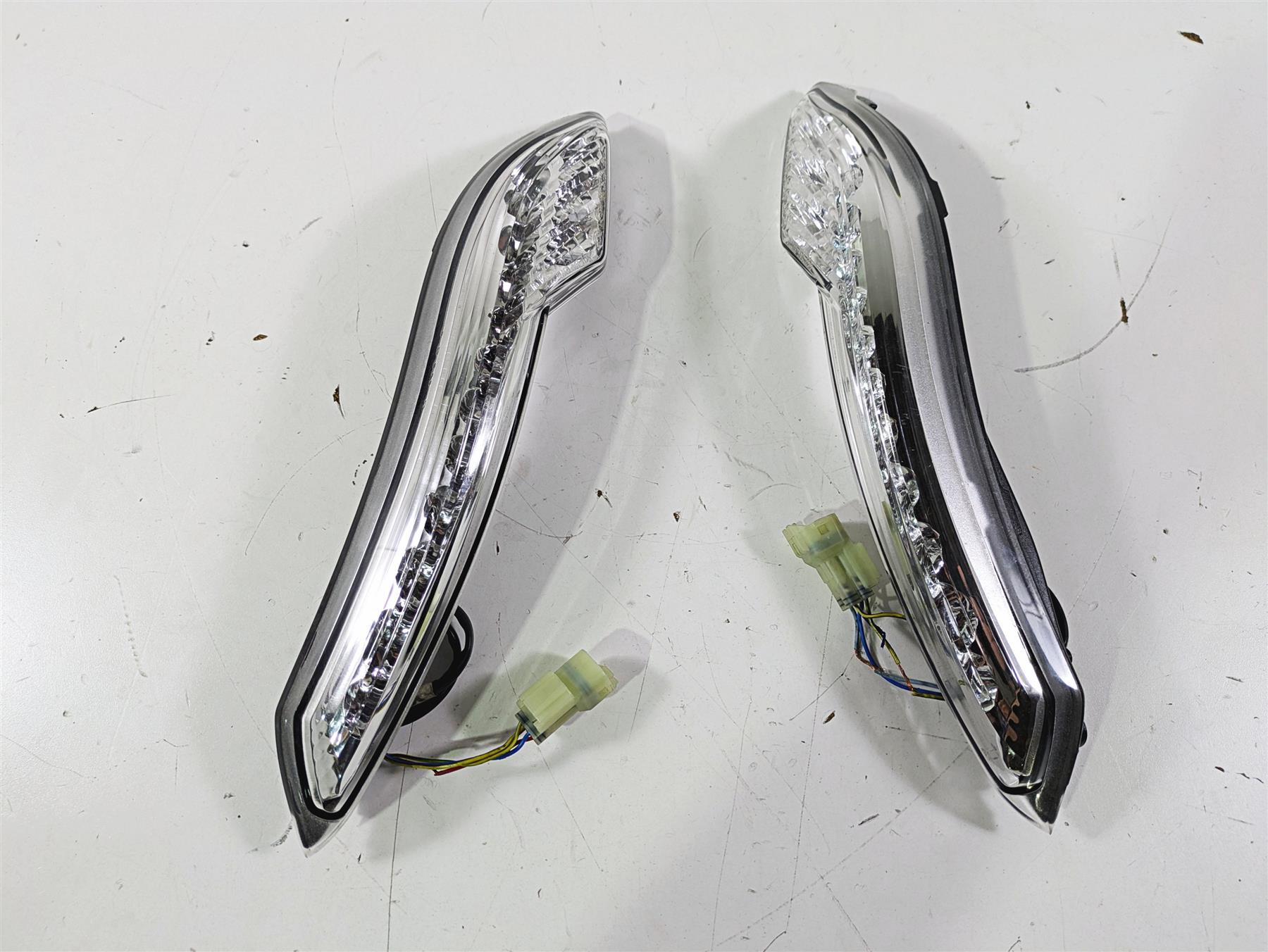 2014 Moto Guzzi California 1400 Touring Rear Fender Taillight Set 887536 887537 {{ shop.shopifyCountryName }} - Mototech271