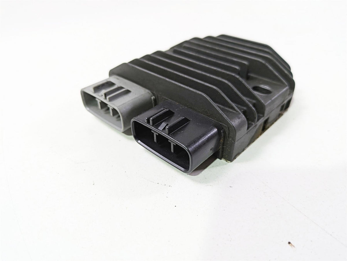 2006 Triumph Rocket 3 Rectifier Voltage Regulator FH009AA T1300470 {{ shop.shopifyCountryName }} - Mototech271