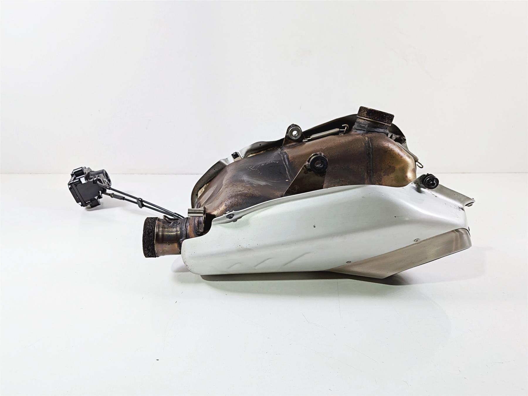 2023 Ducati Streetfighter V4 Exhaust Muffler & Cover Set 57414951A 57240861A-Mototech271