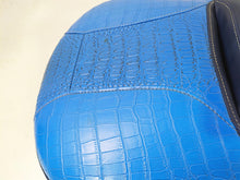 Load image into Gallery viewer, 2011 Harley Touring FLHTCUSE CVO E-Glide Seat Blue Heated Alligator Skin 54112-11
