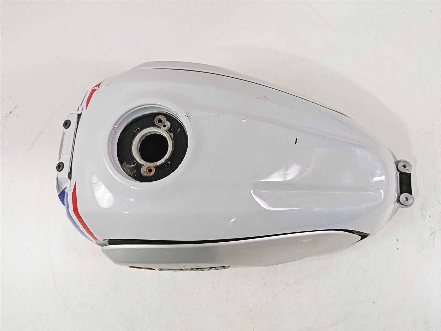 2022 Ducati Scrambler Desert Sled Fuel Gas Petrol Tank Reservoir 58612952AL {{ shop.shopifyCountryName }} - Mototech271
