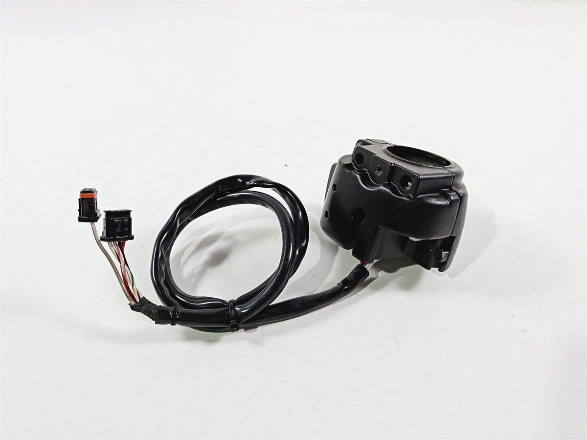 2022 Harley Softail FXLRST Low Rider Right Hand Control Switch -Read 71500462A {{ shop.shopifyCountryName }} - Mototech271