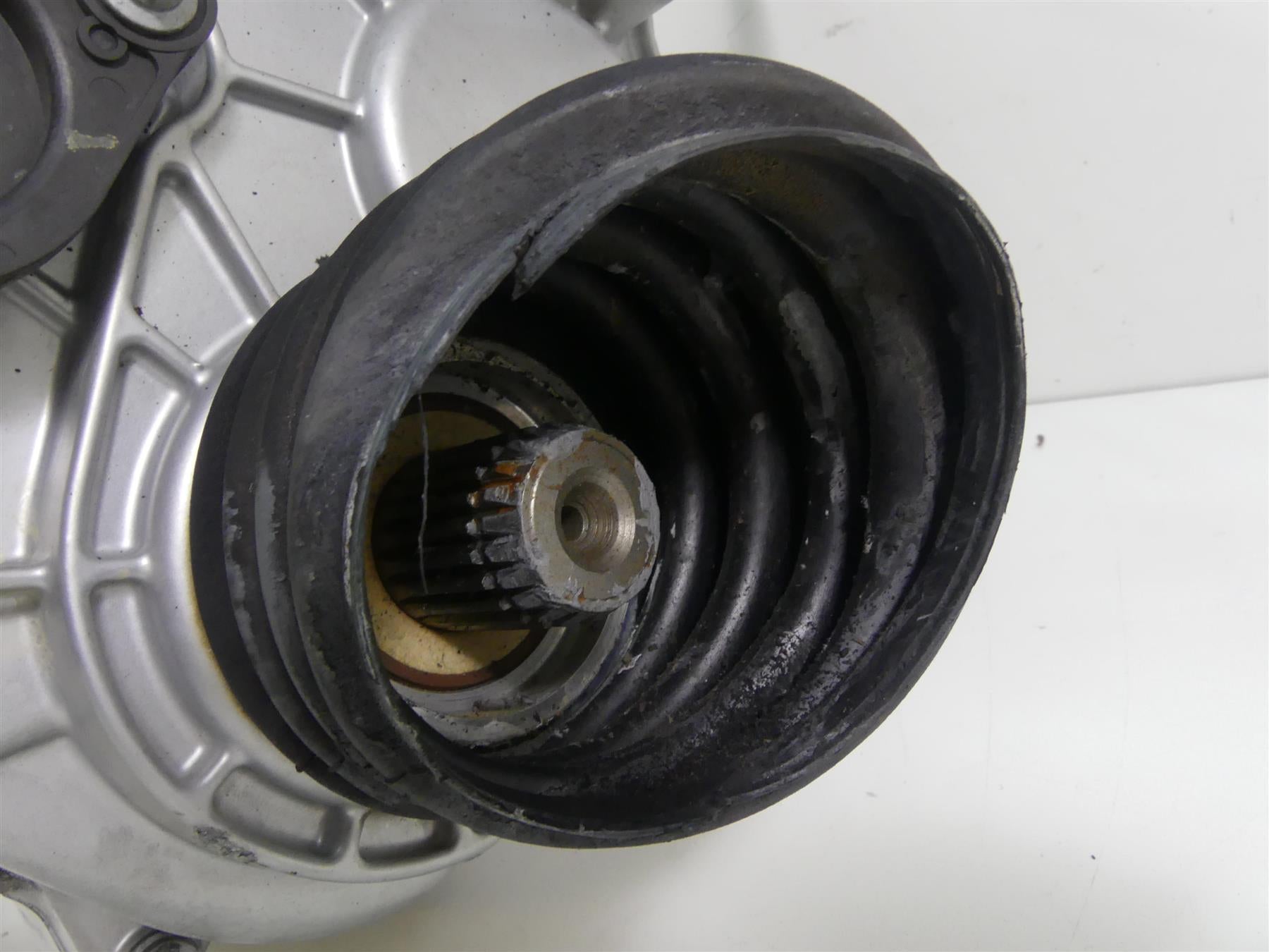 2008 BMW R1200GS K25 6 Speed Transmission Gear Box Code PAA 23007721743 {{ shop.shopifyCountryName }} - Mototech271