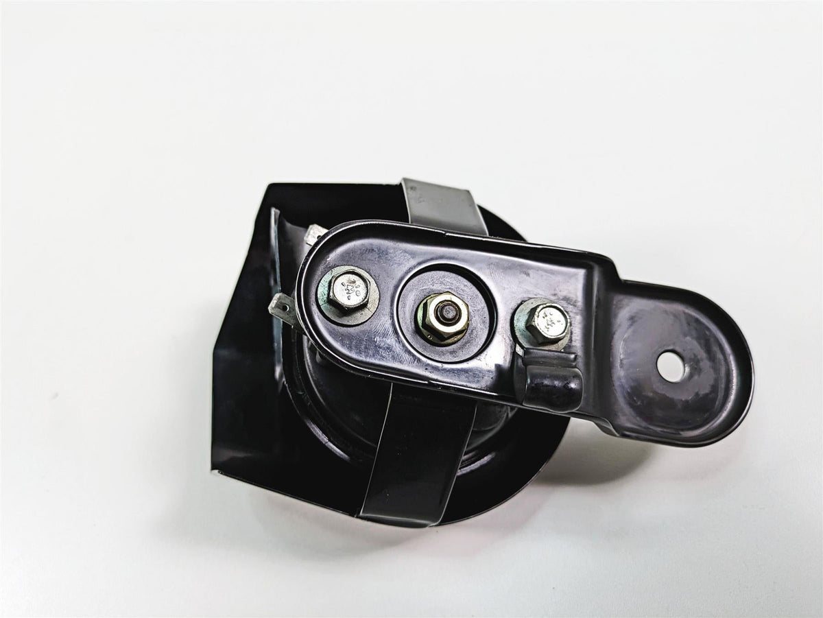 2013 Harley Touring FLHX Street Glide Horn & Black Cover 61300478A {{ shop.shopifyCountryName }} - Mototech271