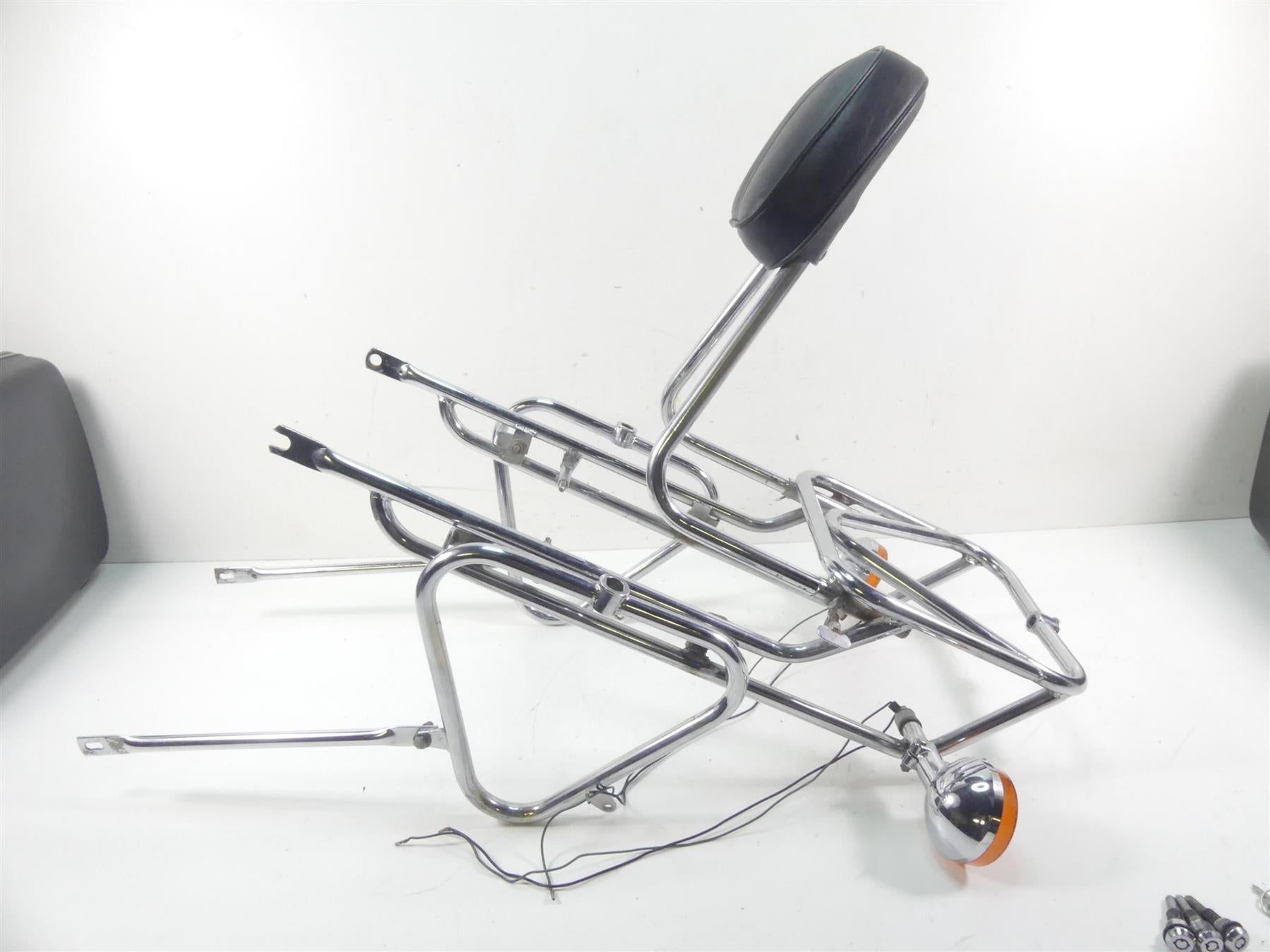 1977 Honda CB750 A Four Hondamatic Samsonite Saddlebag Trunk Luggage Rack {{ shop.shopifyCountryName }} - Mototech271
