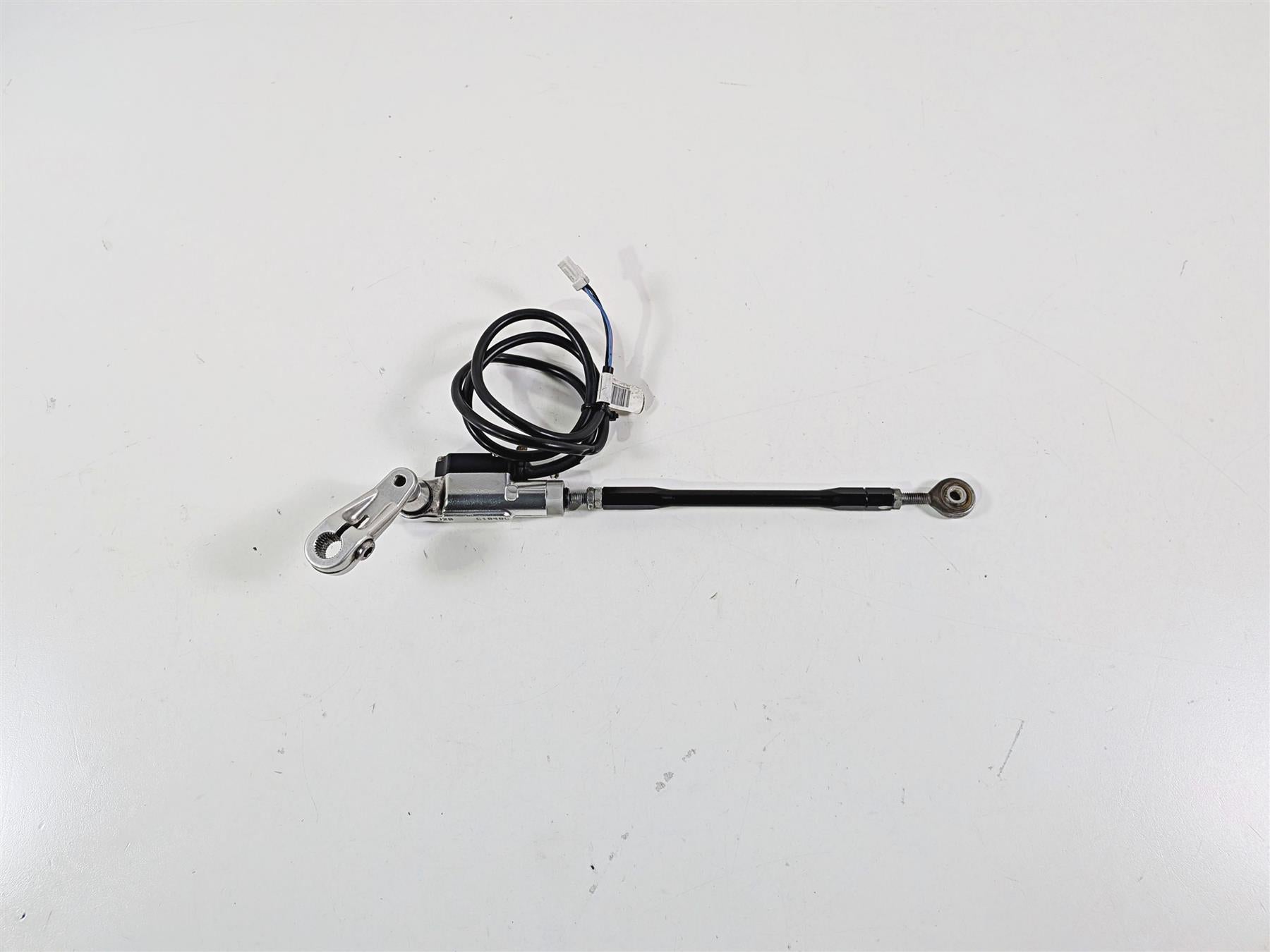 2018 Aprilia RSV4 RR Domino Quickshifter Quick Shifter 2B002890 {{ shop.shopifyCountryName }} - Mototech271