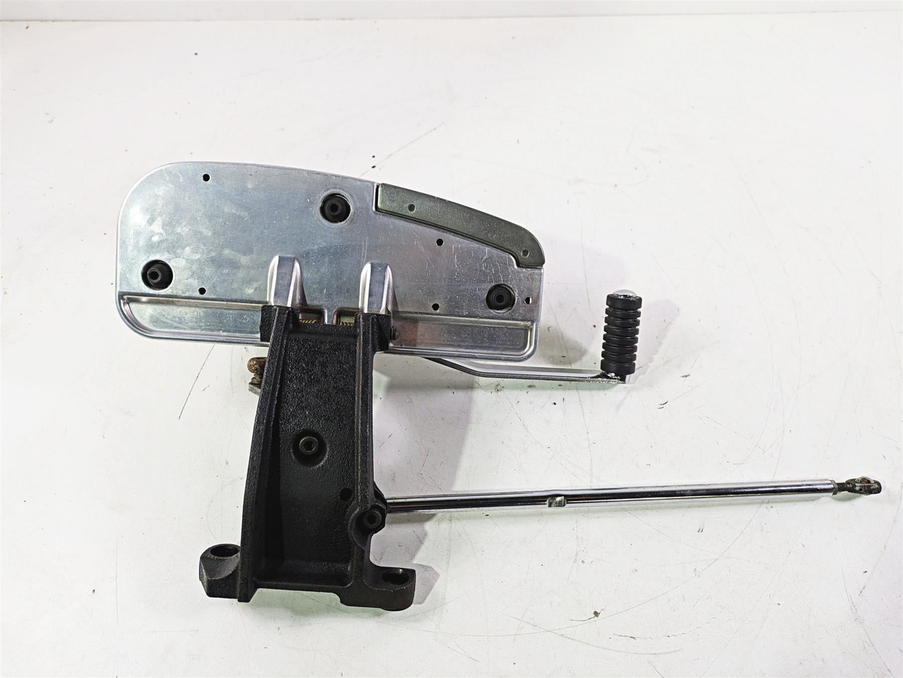 2004 Yamaha XVZ1300 Royal Star Left Floorboard Set & Shifter 4XY-27410-10-00 {{ shop.shopifyCountryName }} - Mototech271