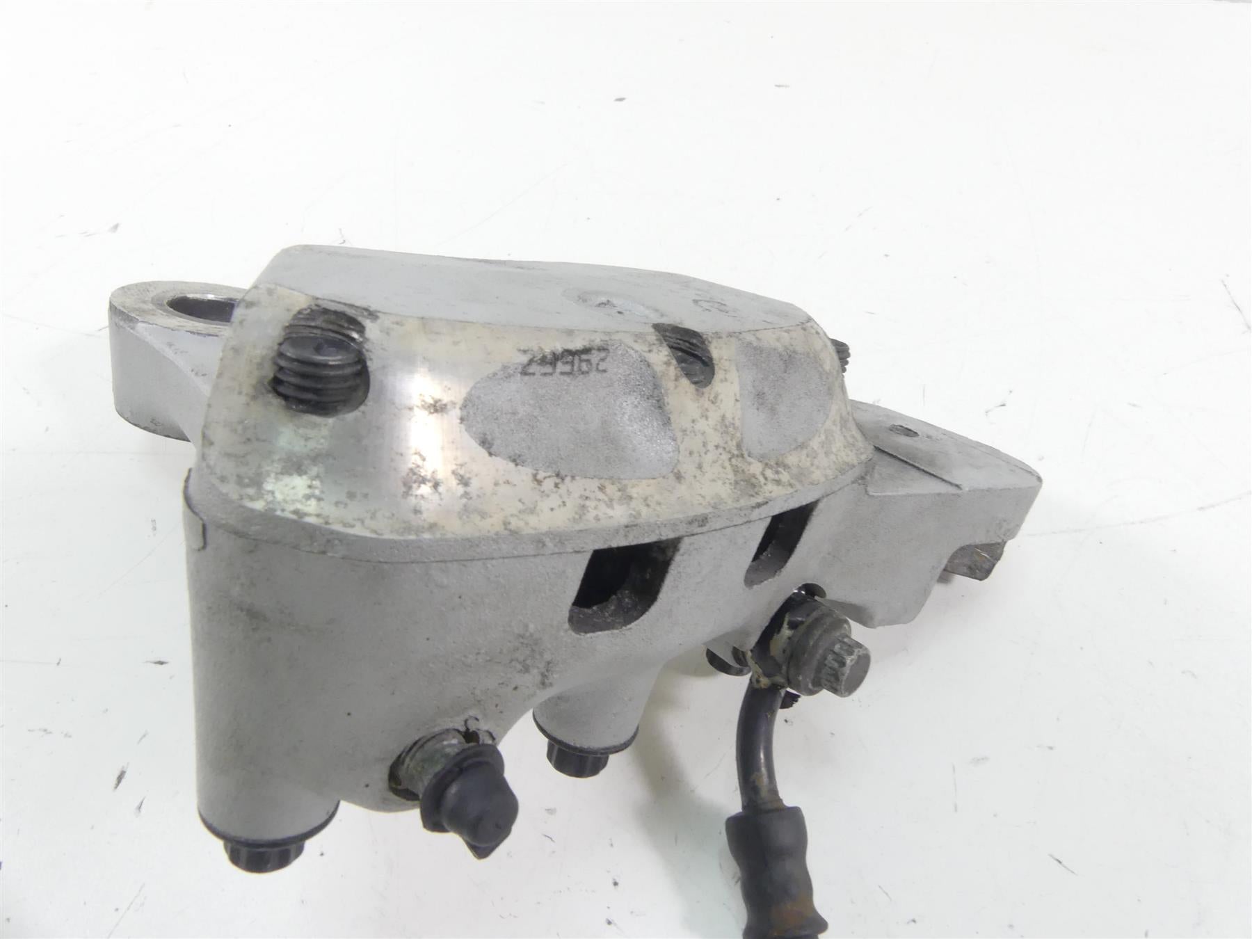 2007 Harley FLHTCU SE2 CVO Electra Glide Rear Brake Caliper 1" Axle 44595-07 {{ shop.shopifyCountryName }} - Mototech271