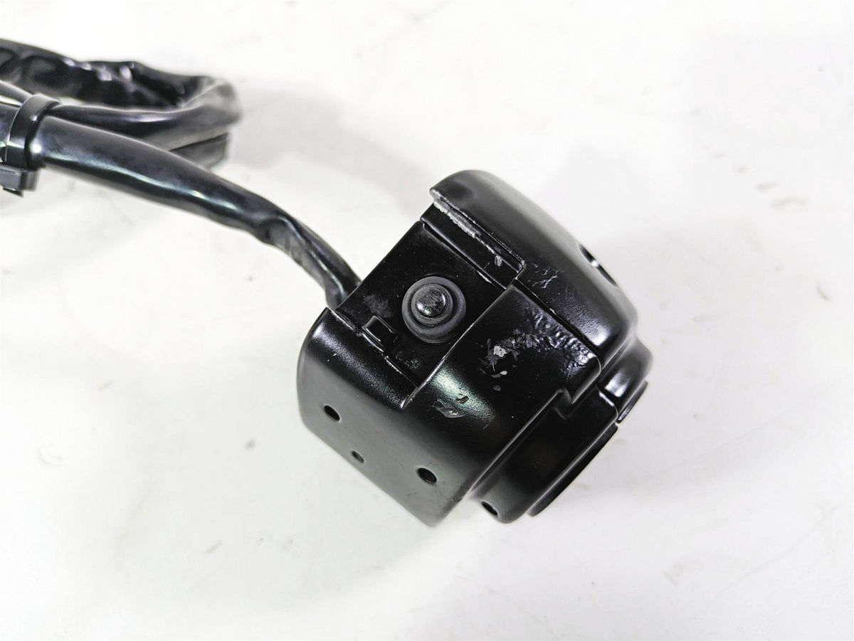 2013 Harley VRSCDX Night Rod Sp Left Hand Light Control Switch 71682-06A {{ shop.shopifyCountryName }} - Mototech271