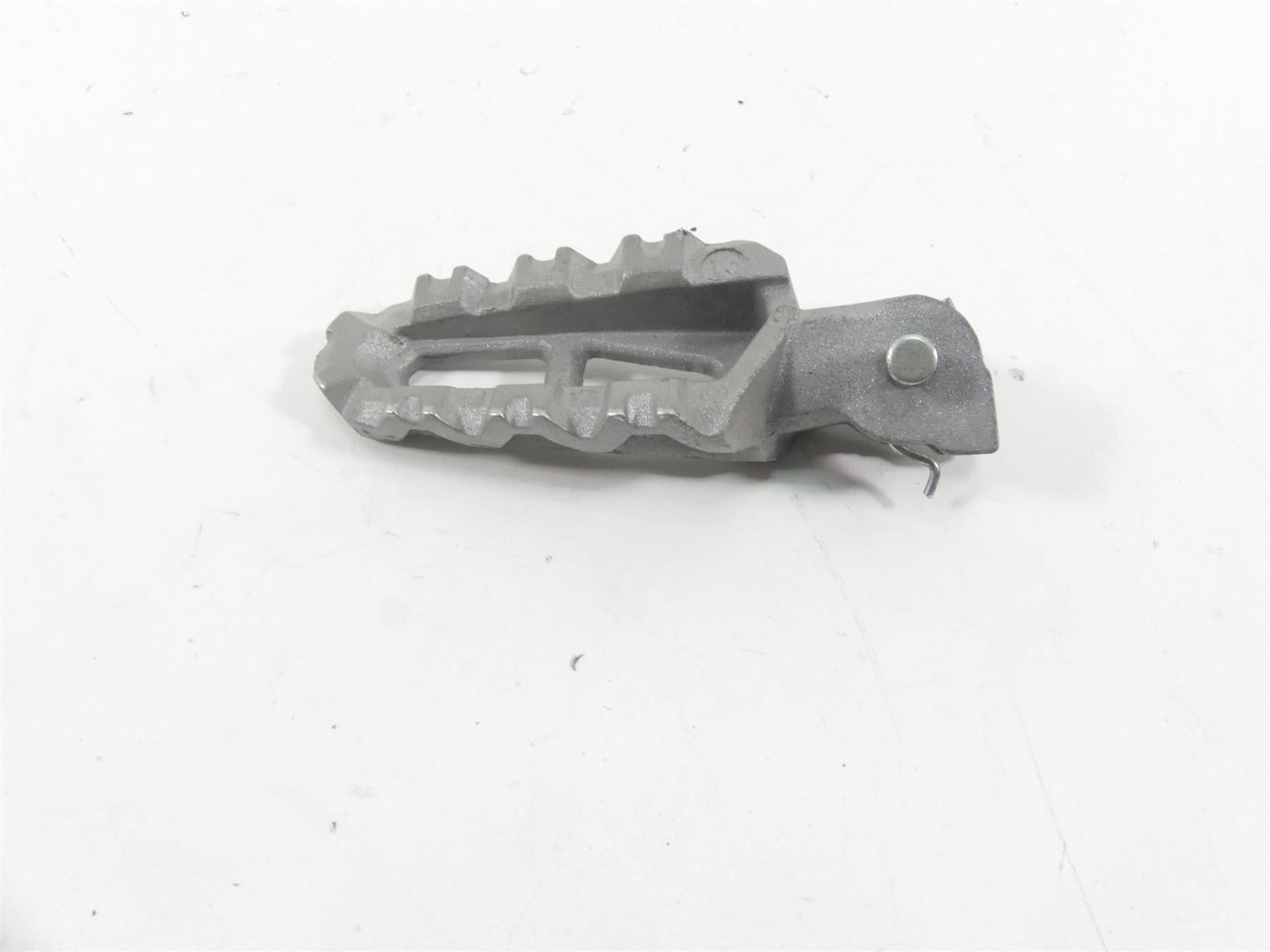 2014 Ducati Hypermotard 821 SP Right Driver Rider Footpeg Foot Peg 46410591AA {{ shop.shopifyCountryName }} - Mototech271