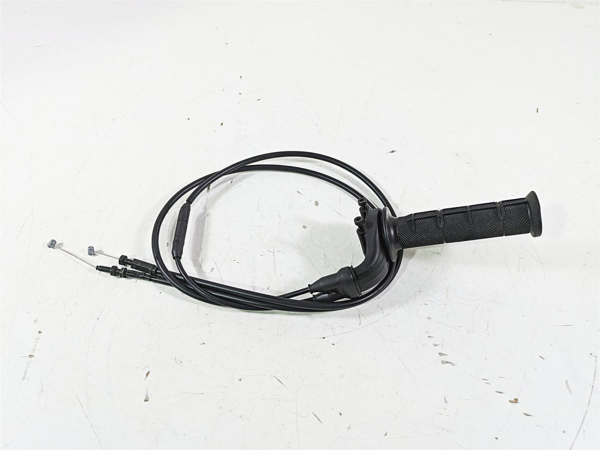 2021 Yamaha Tenere 700 XTZ7 Throttle Grip & Cable Set BEH-F6240-00-00 {{ shop.shopifyCountryName }} - Mototech271