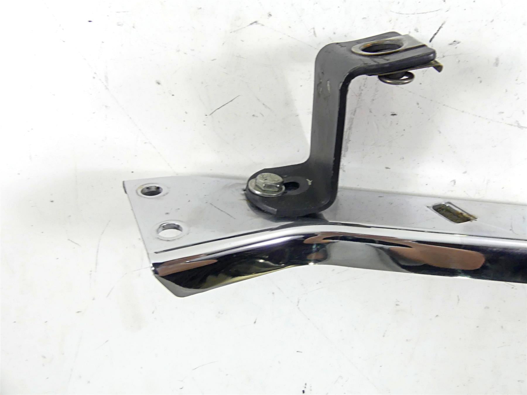 2006 Harley Touring FLHTCU SE E-Glide Saddlebag Support Bracket Set 90718-95A {{ shop.shopifyCountryName }} - Mototech271