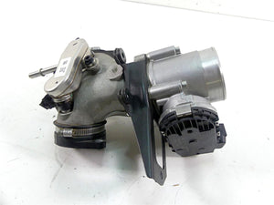 2019 Indian Chieftain Classic Bosch Throttle Body & Intake Manifold 1204685