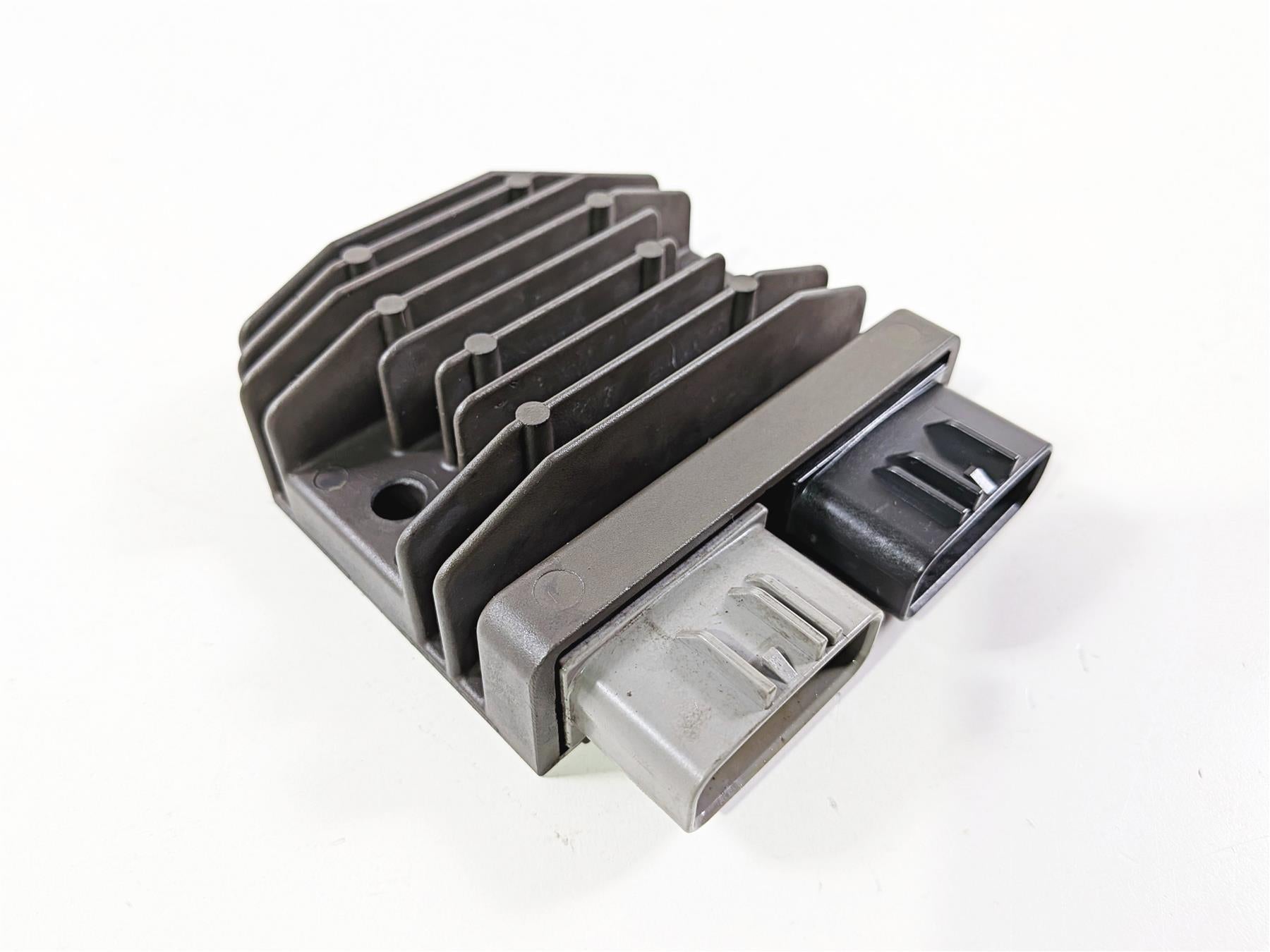 2016 BMW S1000XR K49 Rectifier Voltage Regulator FH020CA 12317718422-Mototech271