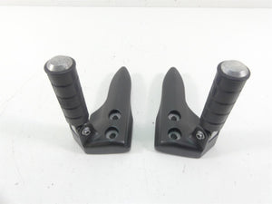 2006 Yamaha Roadliner XV1900 Rear Passenger Footpeg Rest Set 1D7-27430-00-00 | Mototech271