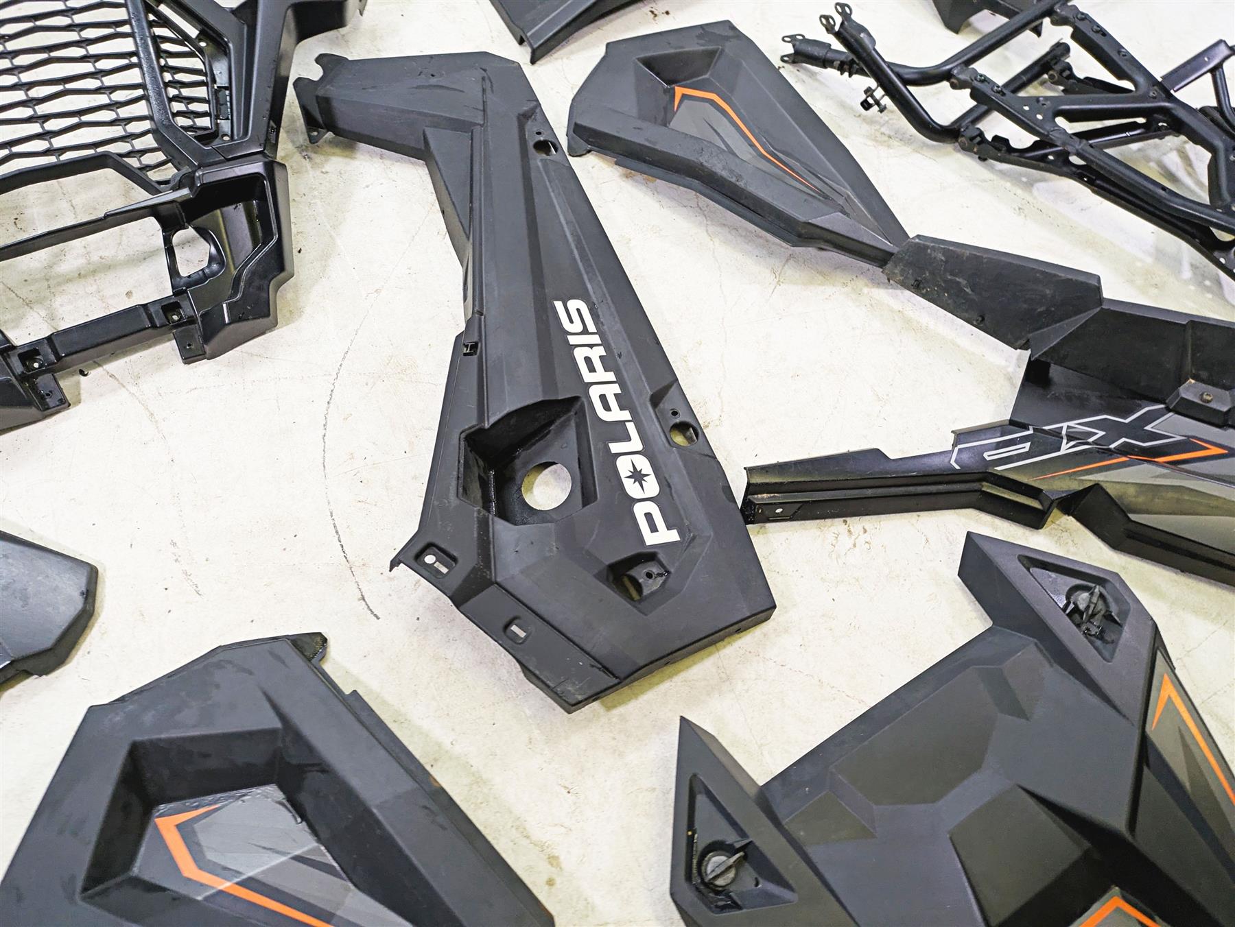 2019 Polaris RZR XP 1000 Highlifter Outer Cover Set + Door Frames 5455450 {{ shop.shopifyCountryName }} - Mototech271