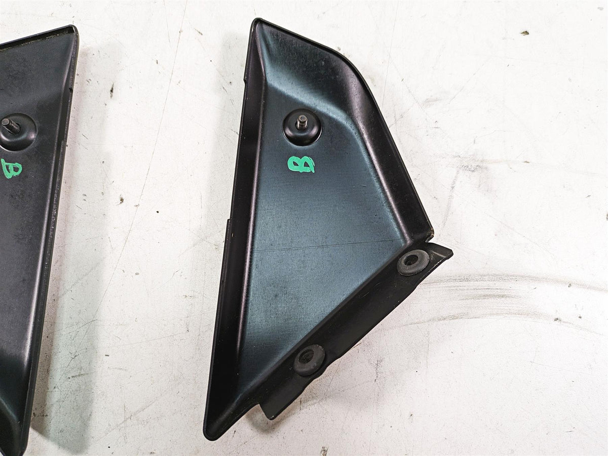 2020 Ducati Scrambler 1100 Sport Pro Fuel Tank Side Cover Fairing Set 4601G331AE {{ shop.shopifyCountryName }} - Mototech271