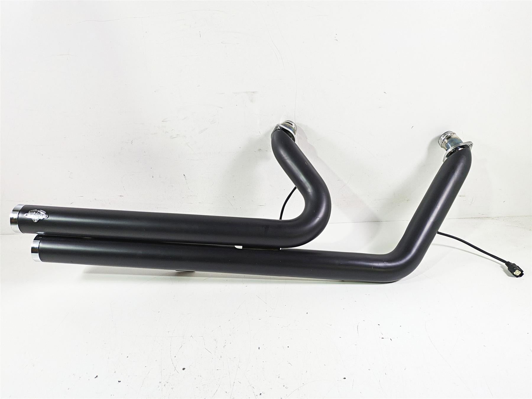 2019 Harley FLHCS Softail Heritage Vance Hines Big Shots Staggered Exhaust 47341 {{ shop.shopifyCountryName }} - Mototech271