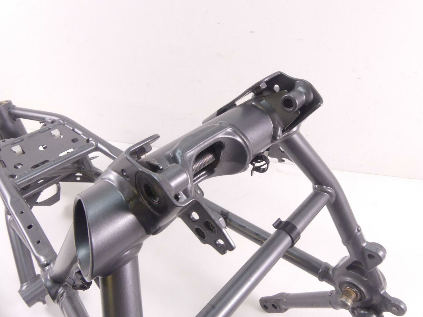2016 BMW R1200RS K54 Straight Main Frame Chassis - Slvg 46512410480 {{ shop.shopifyCountryName }} - Mototech271
