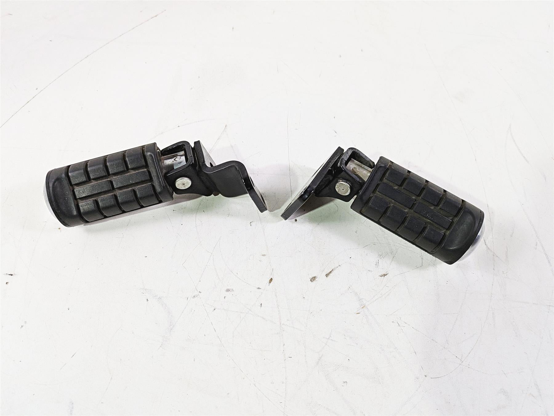 2002 Honda V-Twin VTX1800 C Rear Passenger Footpeg Set 50680-MCH-000 {{ shop.shopifyCountryName }} - Mototech271