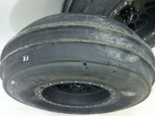 Load image into Gallery viewer, 2017 Yamaha YXZ1000R EPS SS GMZ Sand Stripper Tire &amp; Method Rim Set SS281214F
