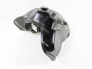 2021 Yamaha Tenere 700 XTZ7 Fuel Gas Petrol Tank BW3-24110-01-P1 BW3-24110-02-P1 | Mototech271