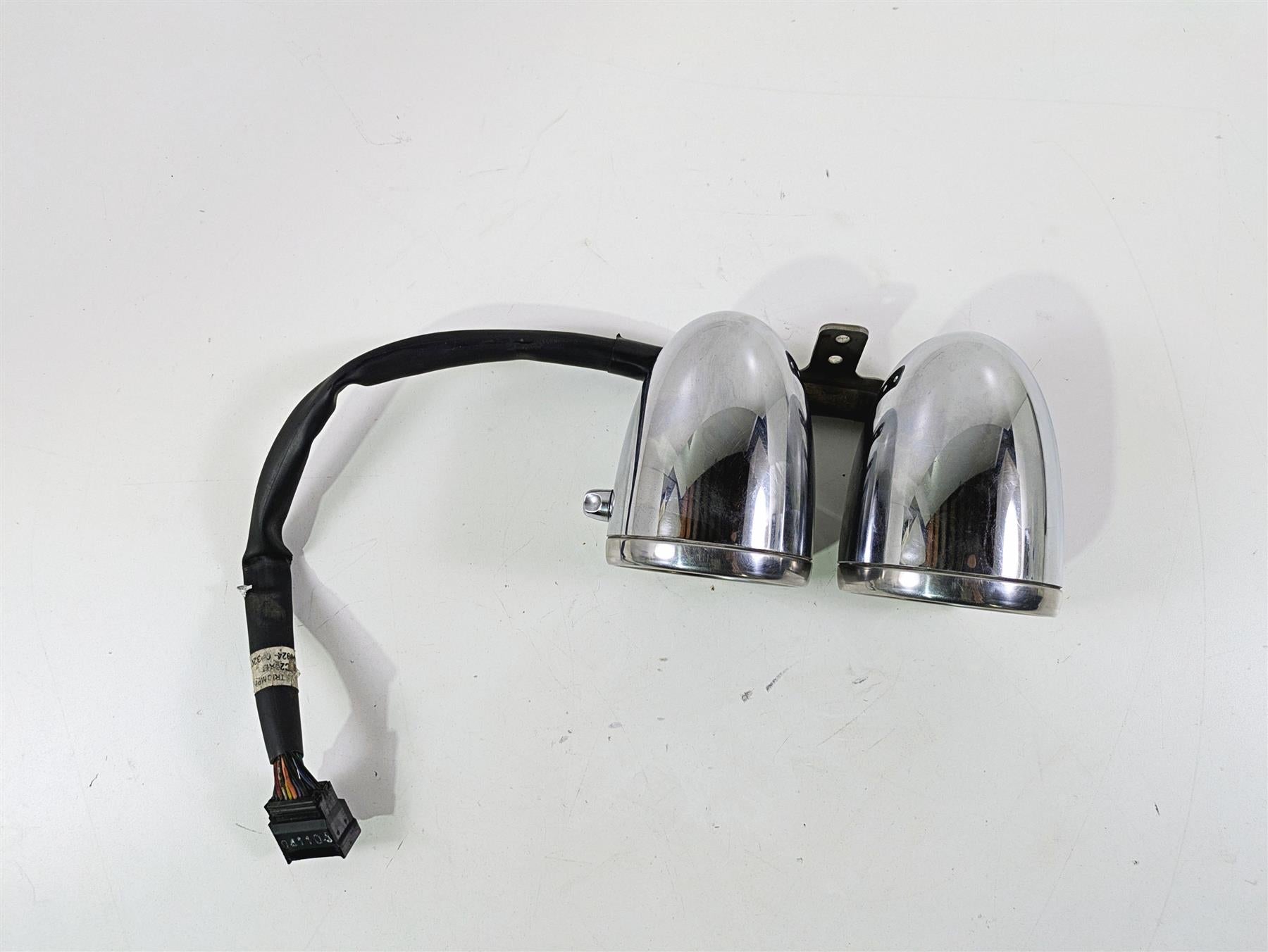 2006 Triumph Rocket 3 Speedometer Gauges Instrument - 48k T2501230 {{ shop.shopifyCountryName }} - Mototech271