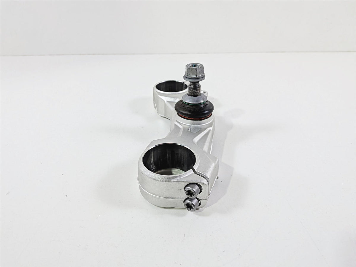 2023 BMW R1250RT RTP K52 Lower Triple Tree Clamp & Ball Joint 31429443338 {{ shop.shopifyCountryName }} - Mototech271