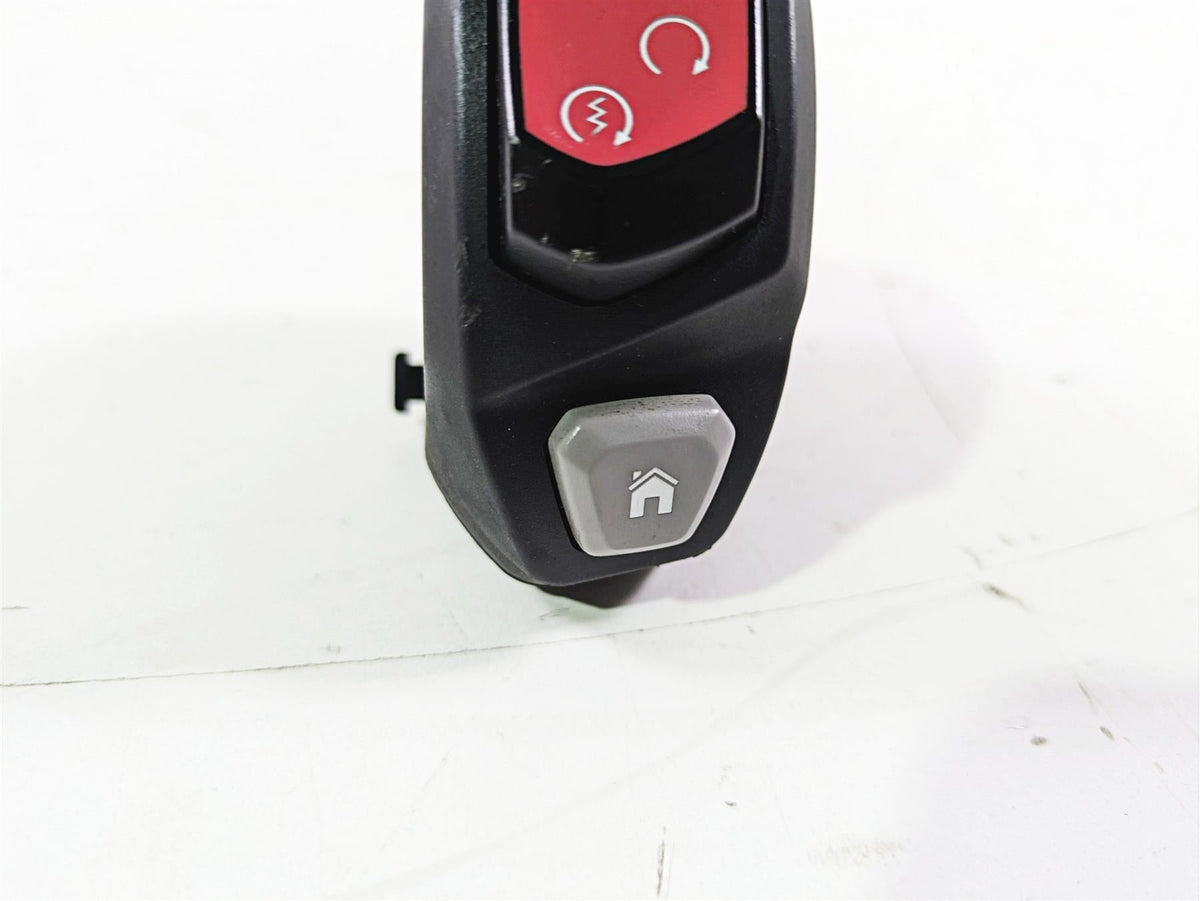 2019 Triumph Speed Triple RS 1050 Right Hand Control Switch Start Kill T2049706 {{ shop.shopifyCountryName }} - Mototech271