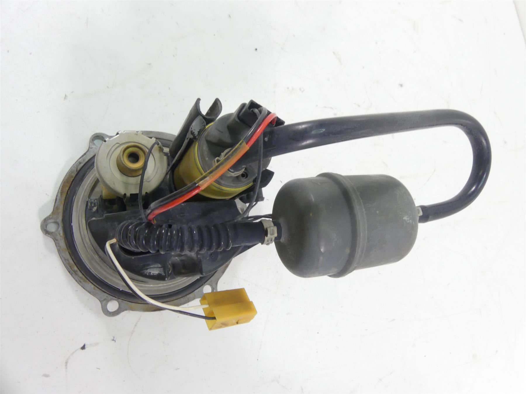 2006 Ducati Multistrada 1000S Fuel Gas Petrol Pump -Tested 16023642A {{ shop.shopifyCountryName }} - Mototech271
