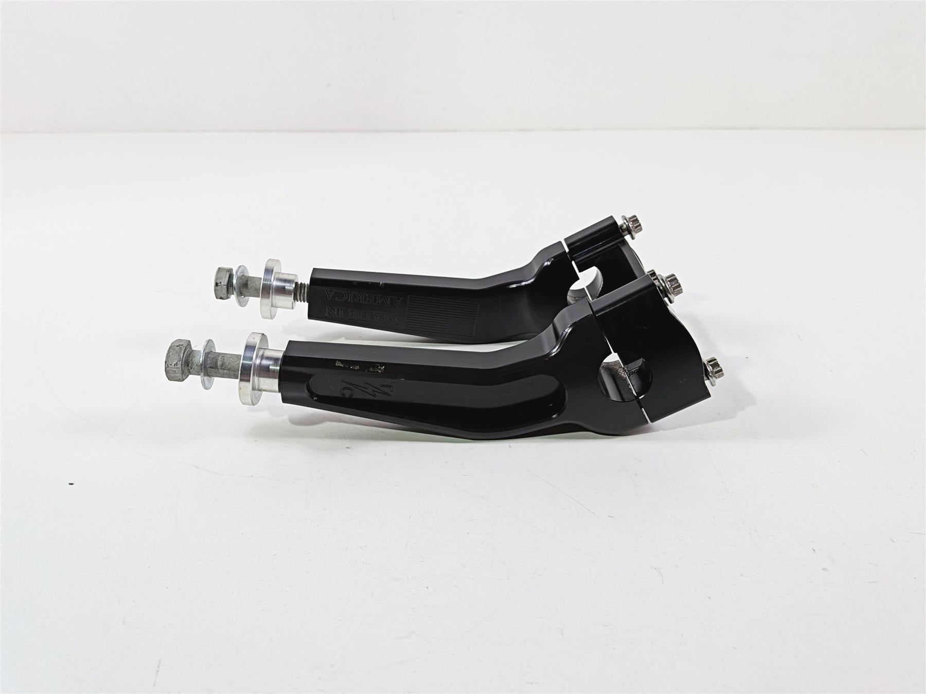 2024 Harley Softail FXLRST Low Rider Thrashin 6.5" Pullback Riser Set TSC-6500-1 {{ shop.shopifyCountryName }} - Mototech271