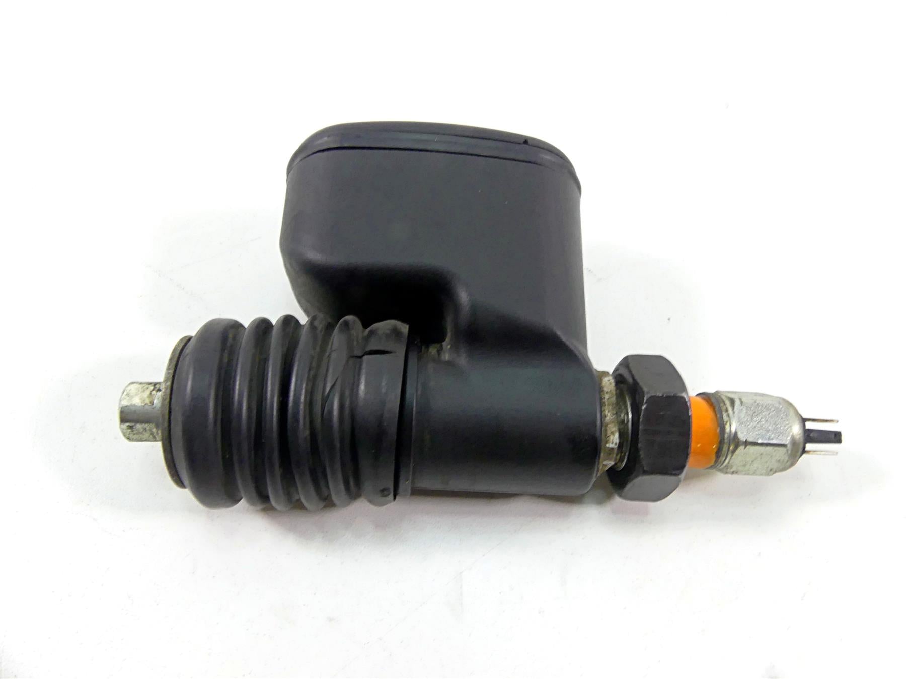 2014 Harley FXDL Dyna Low Rider Rear Brake Master Cylinder 42474-06C {{ shop.shopifyCountryName }} - Mototech271