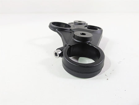 2024 Triumph Street Triple 765 R Upper Triple Tree Steering Clamp T2041726 {{ shop.shopifyCountryName }} - Mototech271