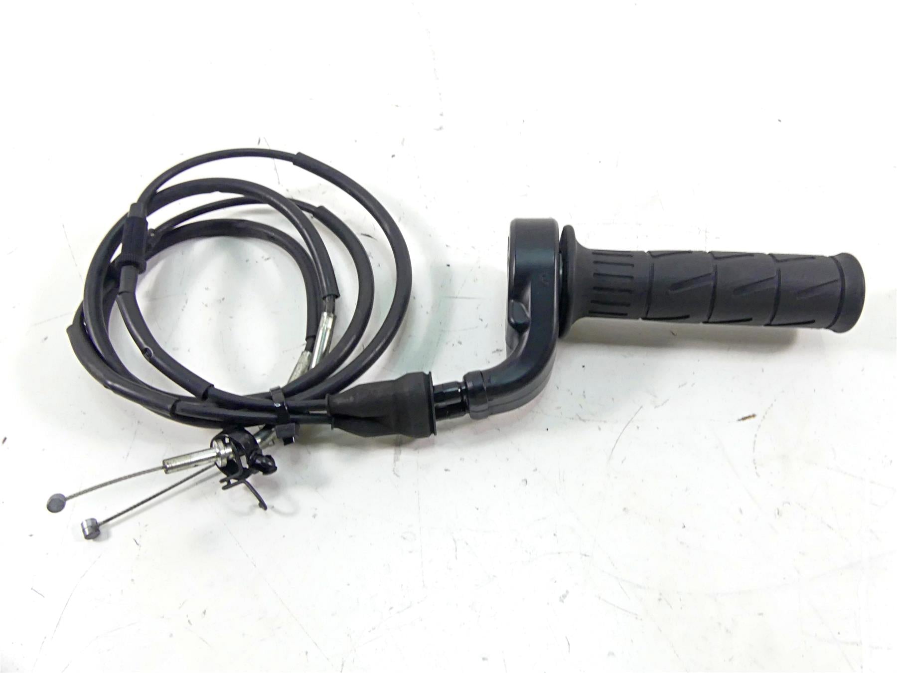 2010 Kawasaki ZX1400 ZX14 R Ninja Throttle Grip & Cables Set 32099-0049 {{ shop.shopifyCountryName }} - Mototech271