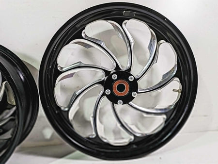 2015 Harley Touring FLHXS Street Glide Performance Machine Contrast Wheel Set {{ shop.shopifyCountryName }} - Mototech271