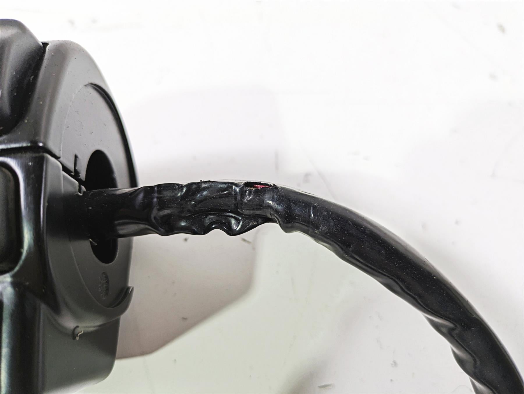 2008 Harley Touring FLHTCU E-Glide 105TH Left Hand Control Switch Audio 71682-06 {{ shop.shopifyCountryName }} - Mototech271