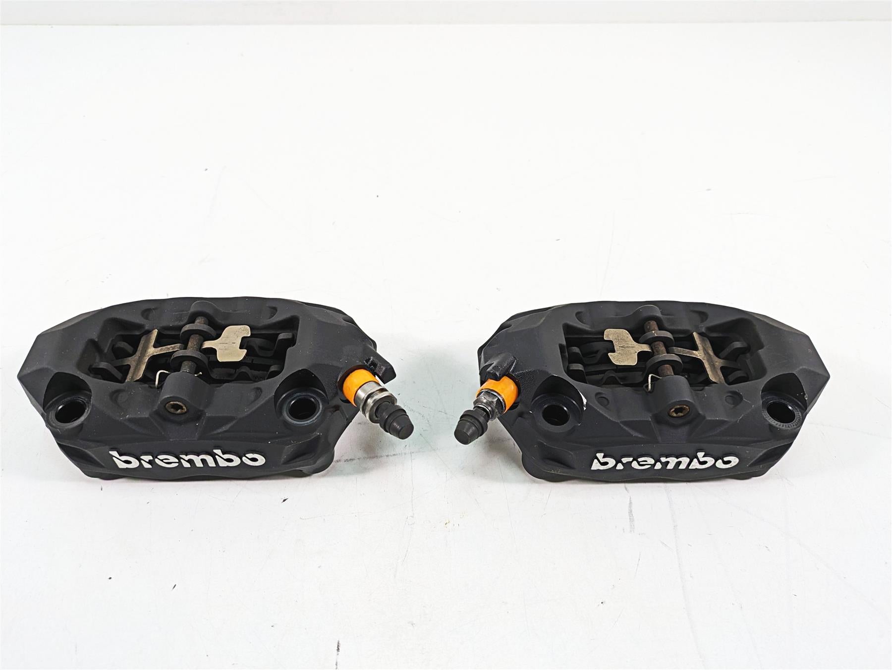 2016 BMW R1200R K53 Brembo Front Brake Caliper Set 34118556205 34118556206 {{ shop.shopifyCountryName }} - Mototech271