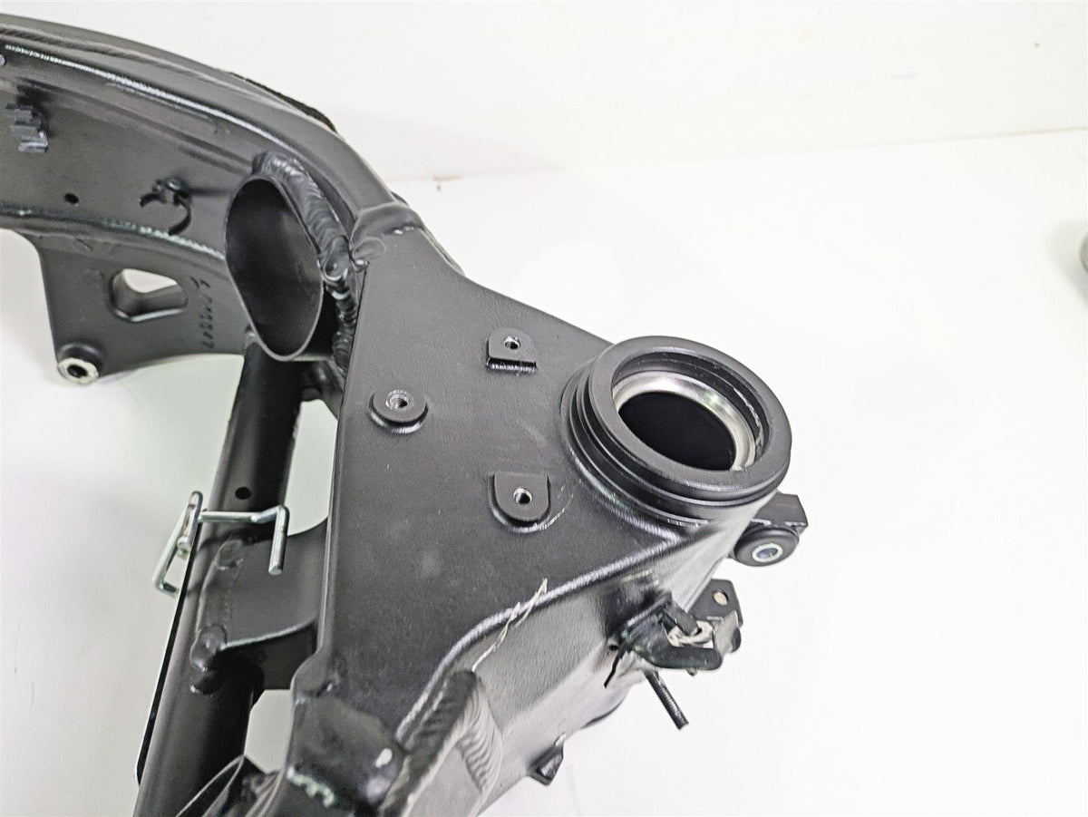 2023 Suzuki GSX1300 RR Hayabusa Straight Main Frame Chassis With Salvage Texas Title 41100-15H20-YAP {{ shop.shopifyCountryName }} - Mototech271